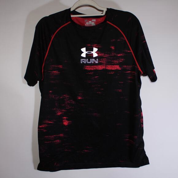 Under Armour Other - Under Armour Black And Red Fitted Heat Gear Running T-shirt Size L